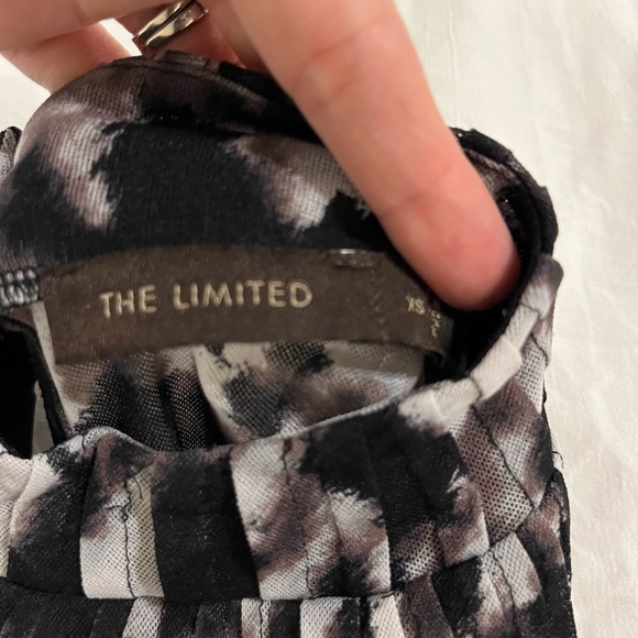 The Limited XS Top - Picture 4 of 4